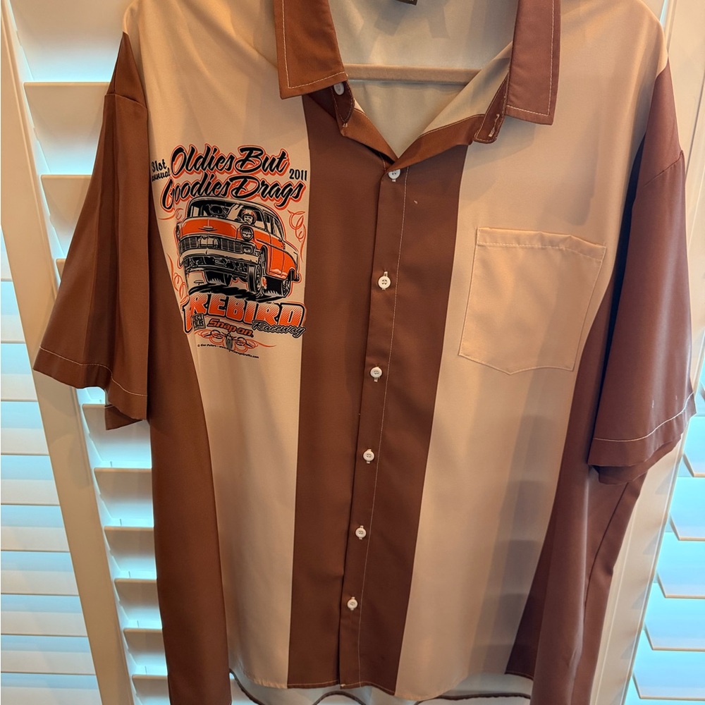 Retro Two-Tone Brown & Cream Bowling Shirt with Graphic